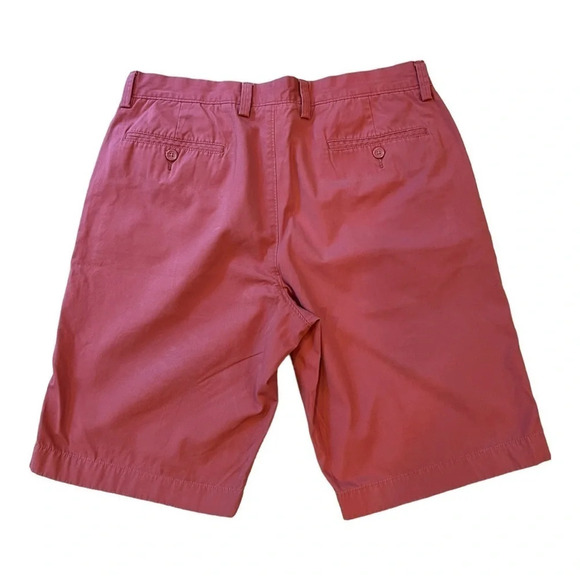 J crew rivington chino men’s shorts 
Size 33 w
Good condition - Picture 3 of 4